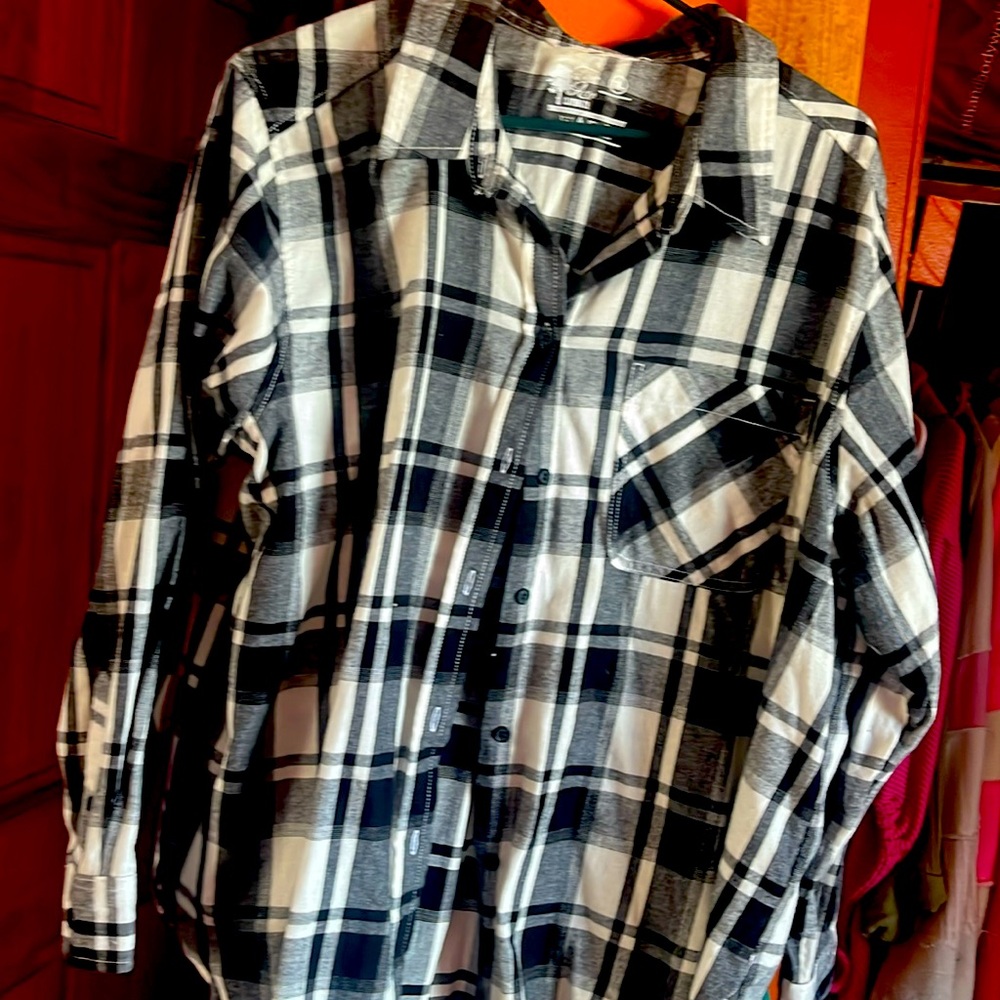 Four Acre Clothing. Company “Team Day Drinker” flannel